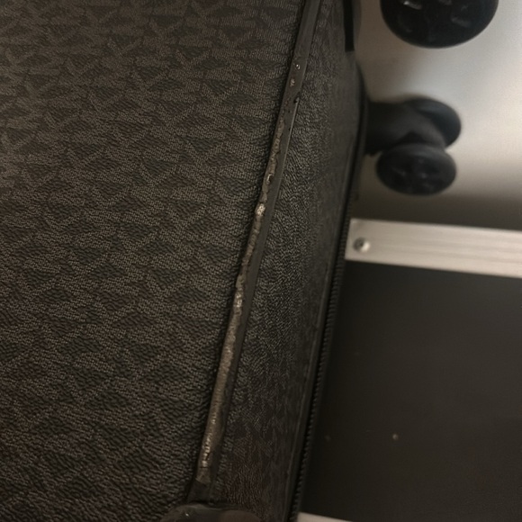 Michael Kors travel suitcase - Picture 5 of 10